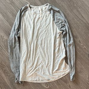 Lululemon men’s long sleeve